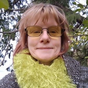 Meet your Posher, Ella